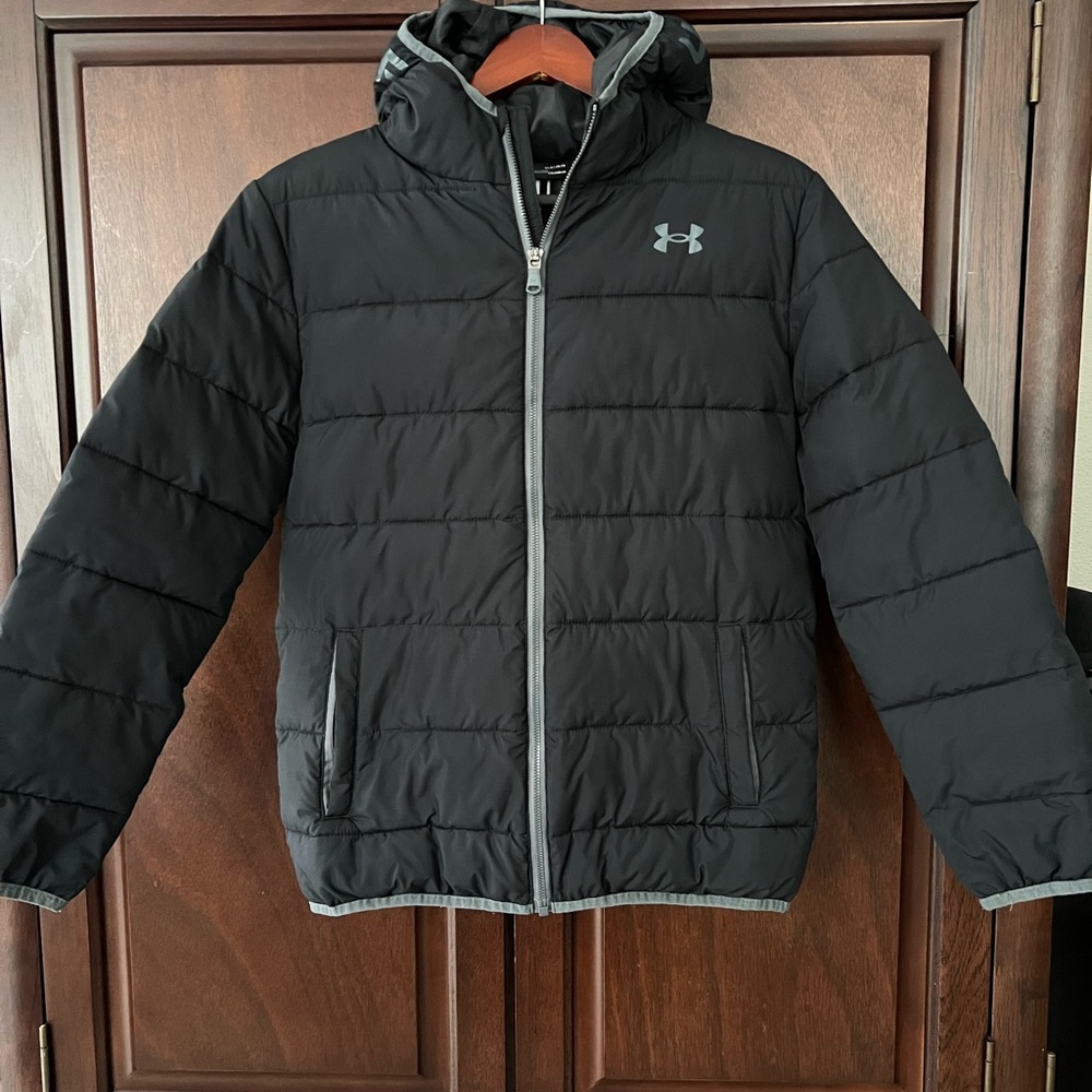 Under Armour Black Puffer Jacket